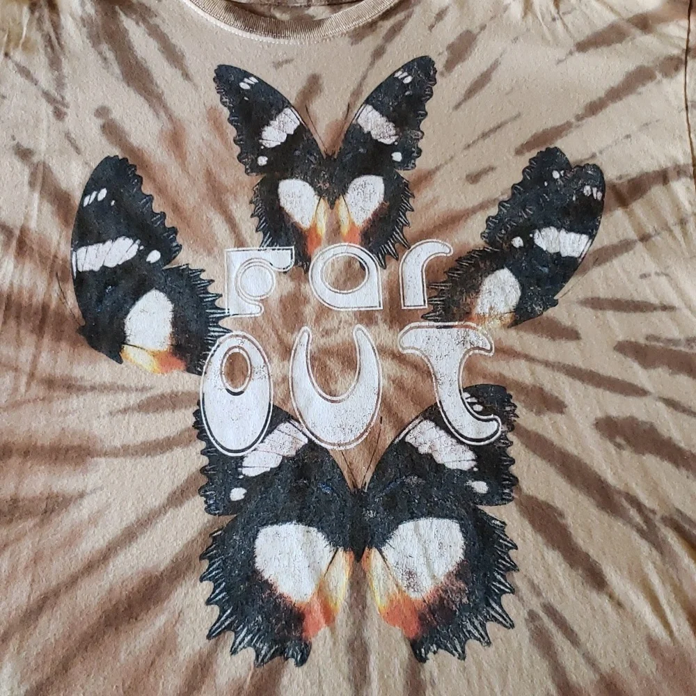 UO "Far Out" Butterfly Oversized Short Sleeve T-shirt - Picture 2 of 6
